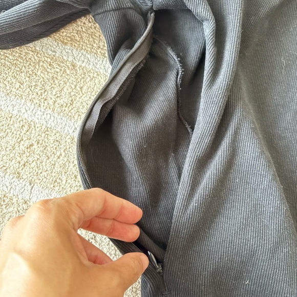 Adidas Maternity Black Crewneck Sweater Small - Picture 12 of 15